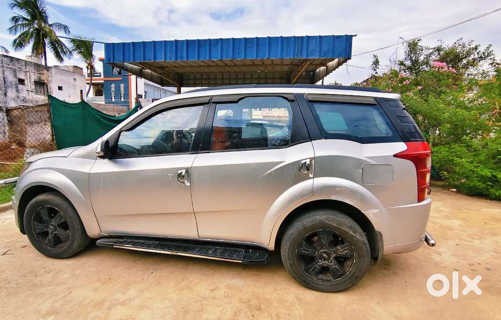 Xuv 500 Alloy Wheels Power Steering 16 Mileage Diesel