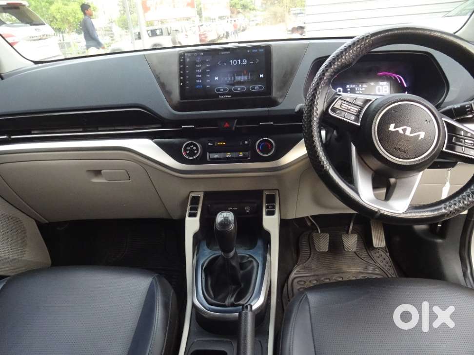 Kia Carens 1.4 Premium 7 Str, 2023, Diesel