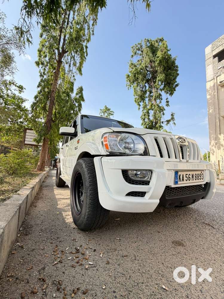 Mahindra Scorpio Classic 2012