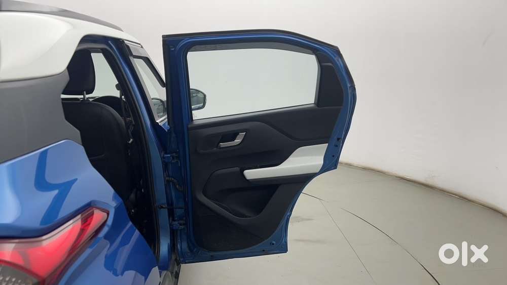 Tata Punch Creative Amt, 2021, Petrol