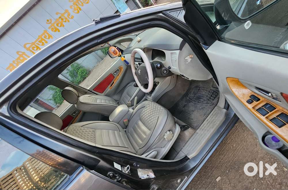 Toyota Innova 2.5 Vx 8 Seater Bs Iv, 2010