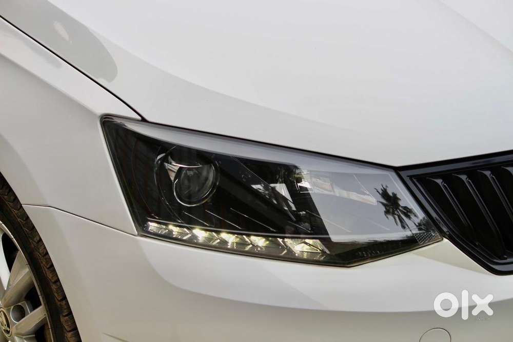 2018 Skoda Rapid 1.6 Petrol Style Mt