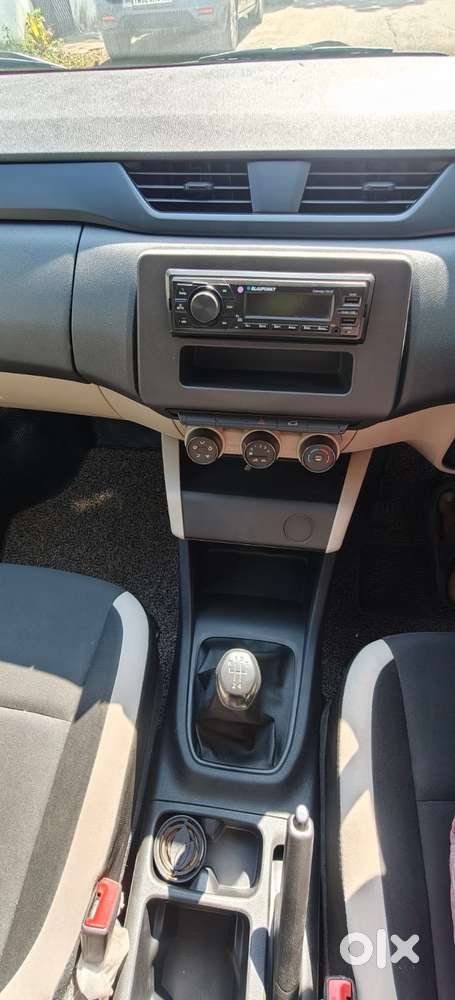 Renault Triber Rxl, 2022, Petrol