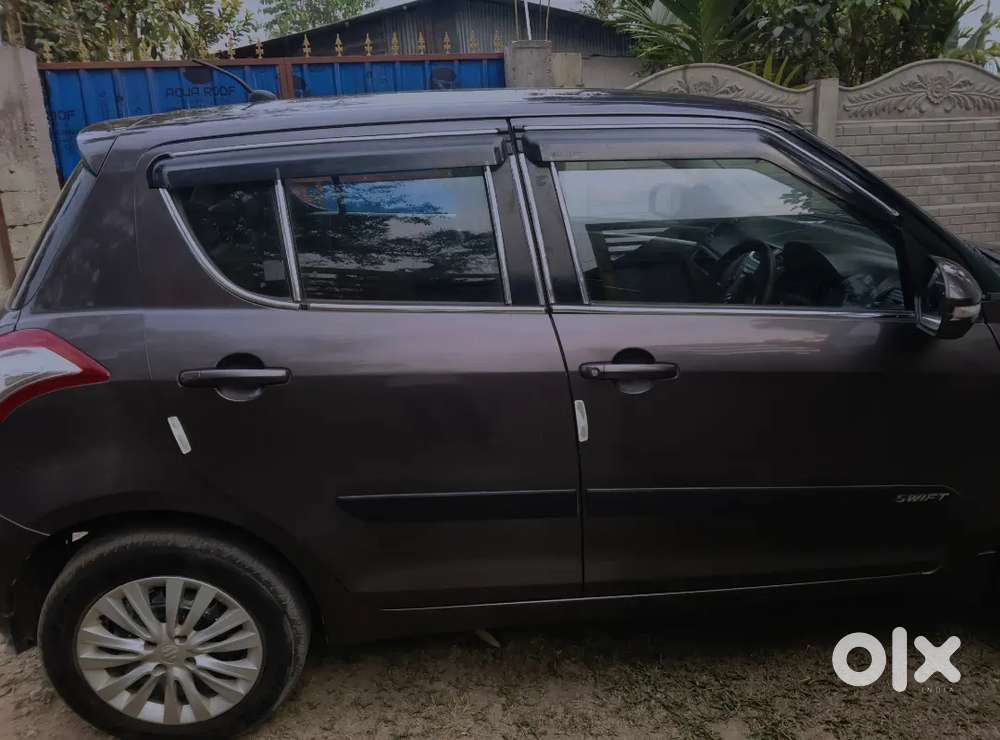 Maruti Suzuki Swift 2017 Petrol 79000 Km Driven