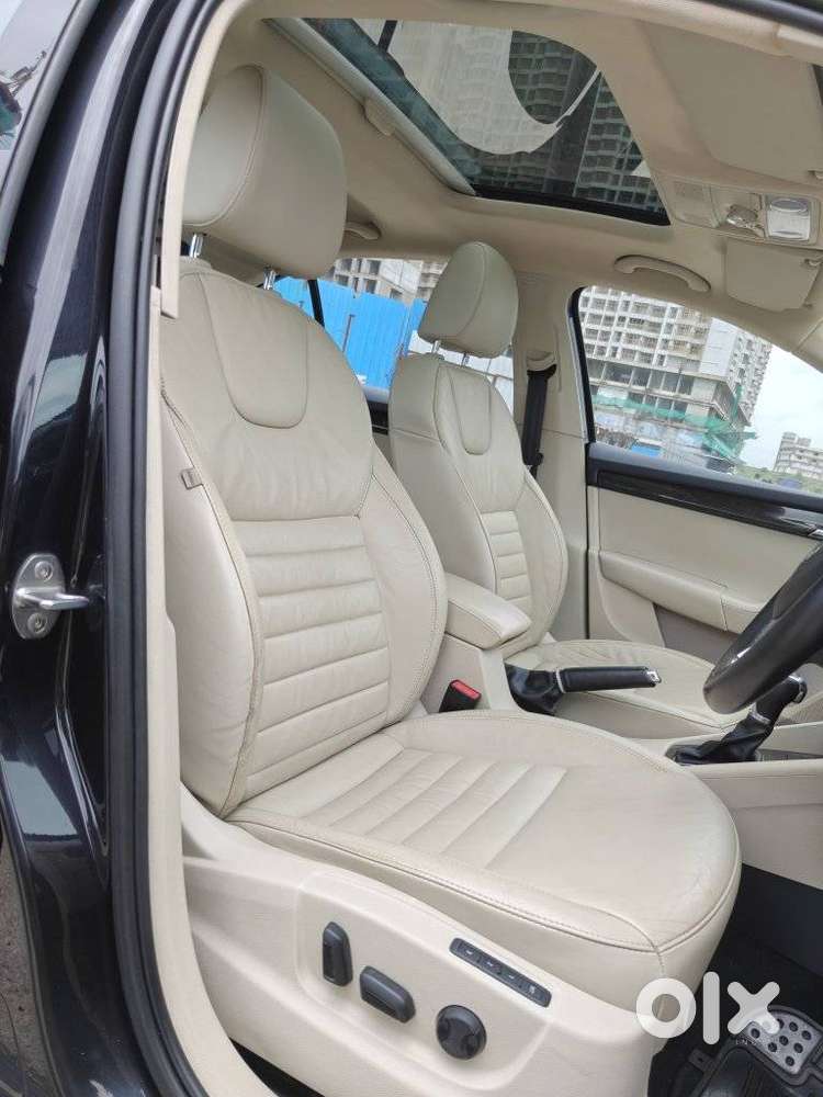 Skoda Octavia 1.8 Tsi Style Plus At, 2015, Petrol