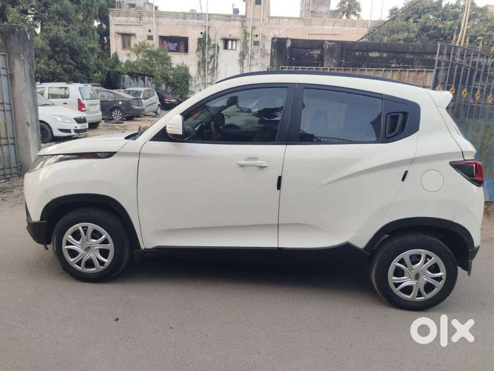 Mahindra Kuv 100 D75 K6 Plus 5str, 2016, Petrol