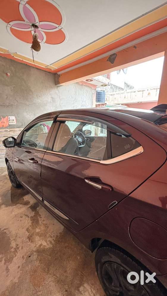 2022 Tata Tigor Petrol Manual