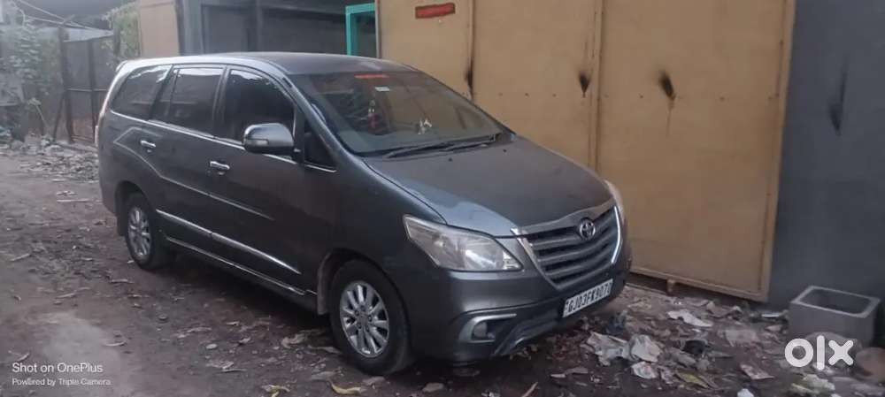 Toyota Innova Diesel 2013 Z Model