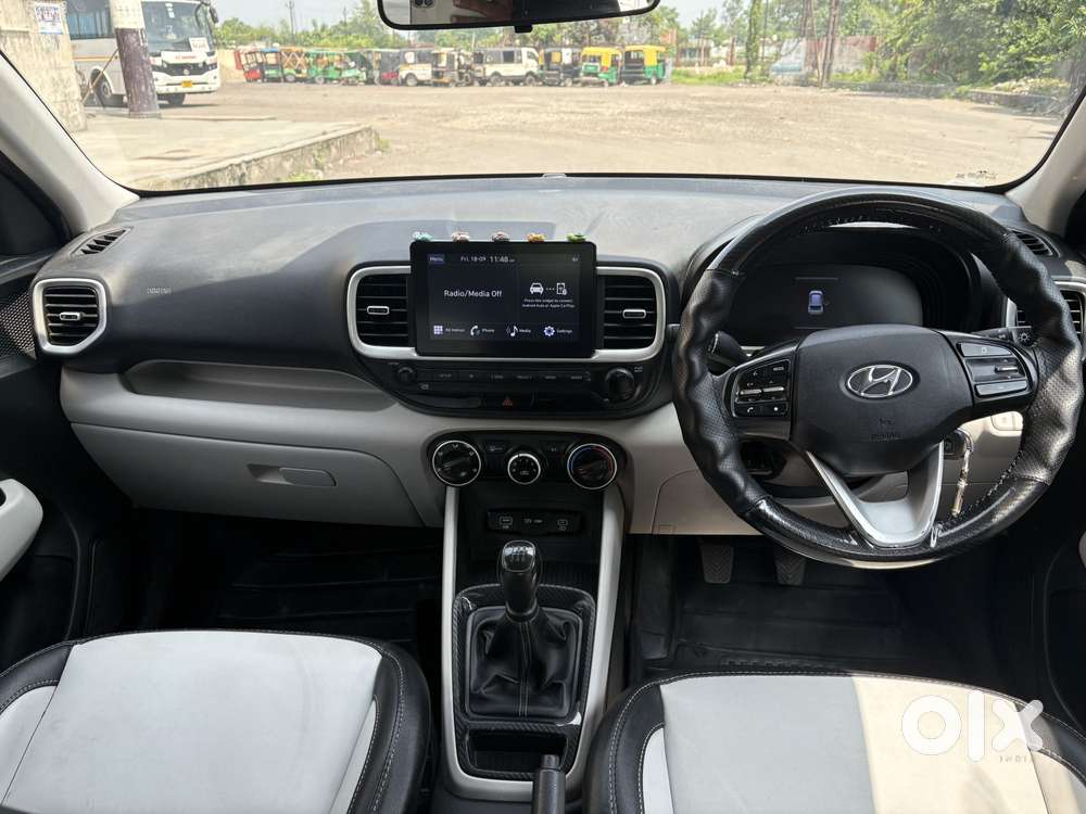 Hyundai Venue 1.2 S (o), 2022, Cng & Hybrids