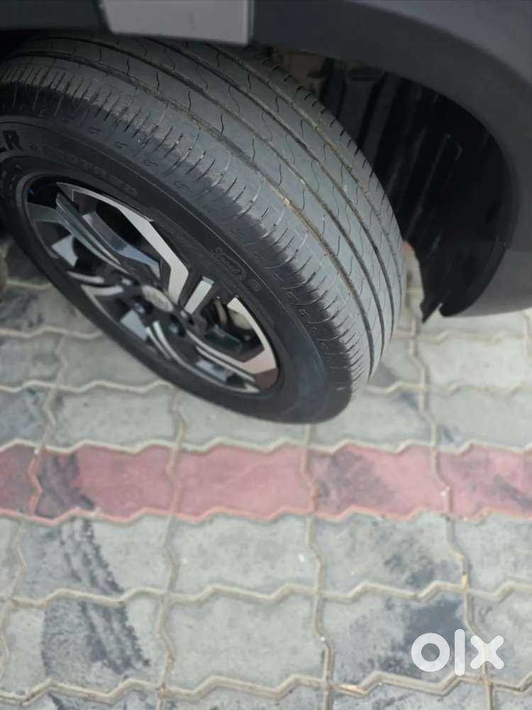 Maruti Suzuki Vitara Brezza 1.5 Lxi, 2024, Petrol