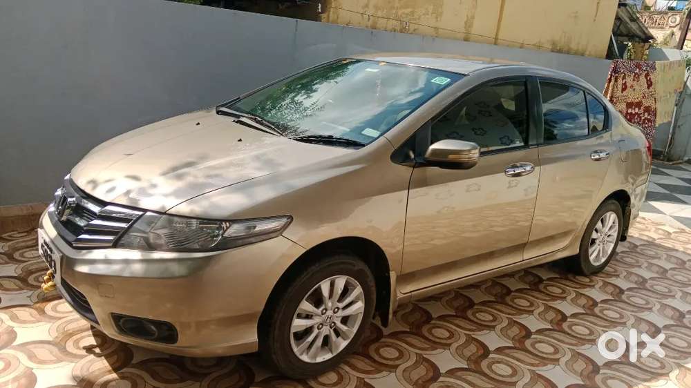 Honda City 2013 Cng & Hybrids 120000 Km Driven