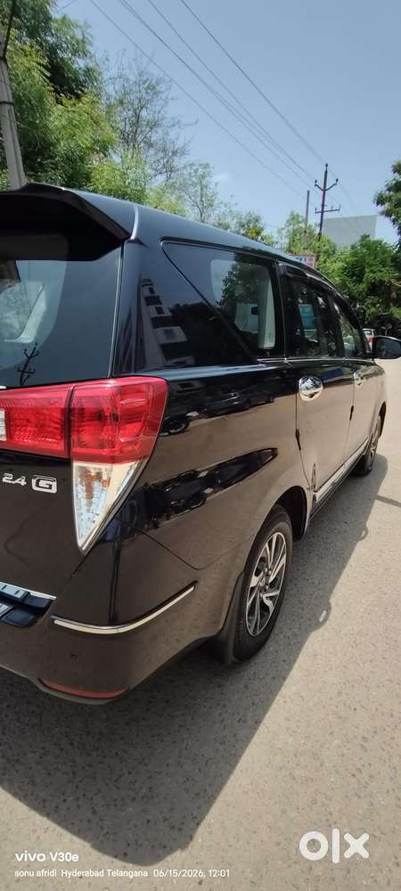 Toyota Innova Crysta 2.4 G Mt 8s, 2021, Diesel