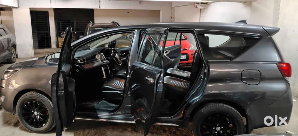 Toyota Innova Crysta [2020-ongoing] 2.4 Vx 7 Str, 2016, Diesel