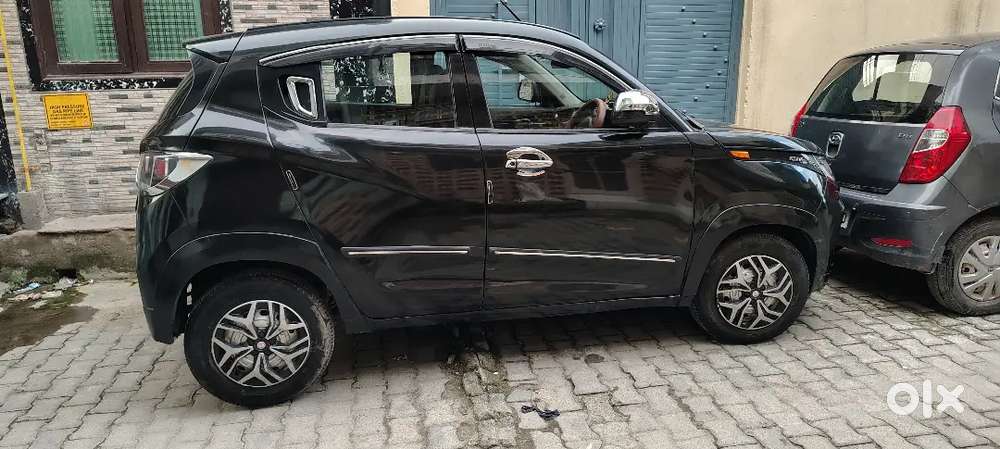 Mahindra Kuv100 D75 2018