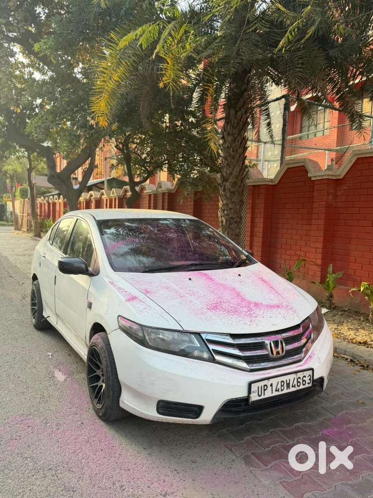 Honda City 2013 Cng & Hybrids 68000 Km Driven