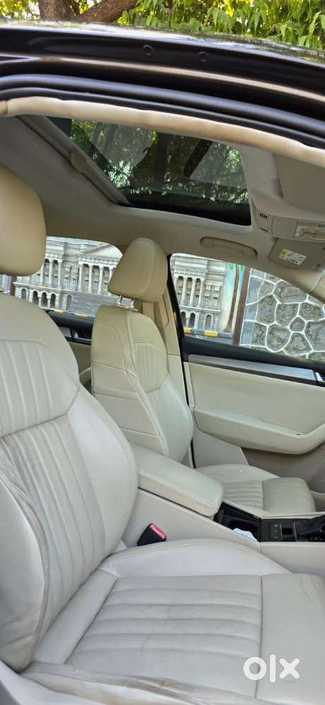 Skoda Superb Style 1.8 Tsi At, 2017, Petrol