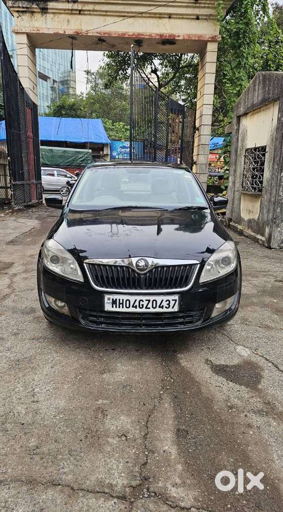 Skoda Rapid 1.6 Mpi Elegance, 2015, Petrol