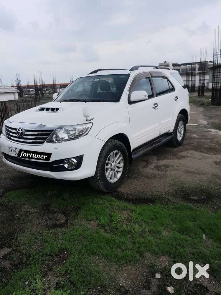 Toyota Fortuner 3.0 4x2 Automatic, 2012, Diesel