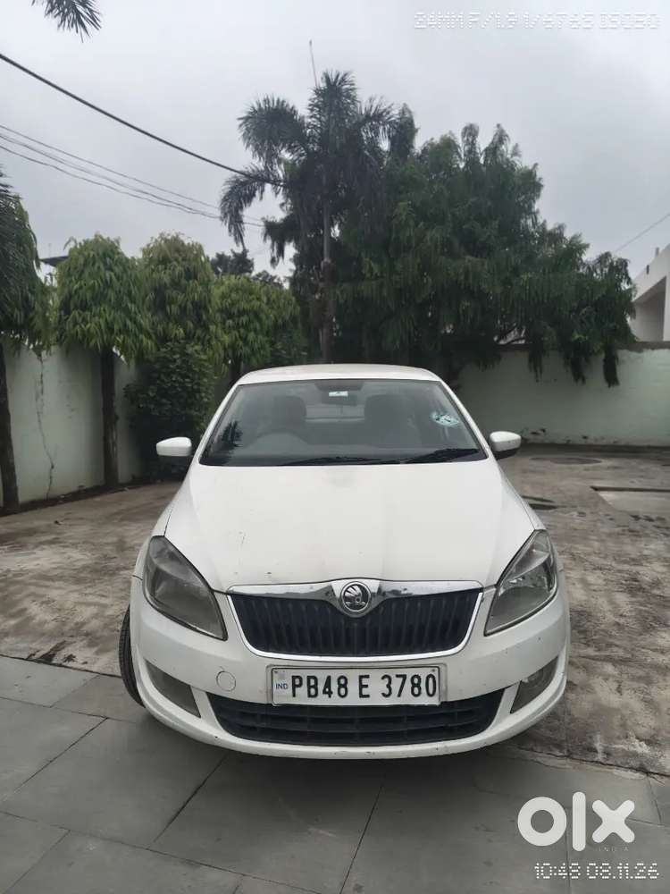 Skoda Rapid 1.5 Active 2014