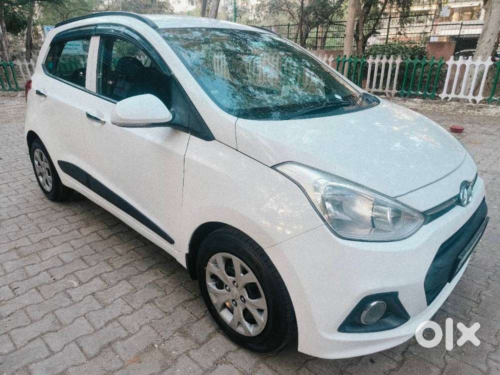 Hyundai Grand I10 2013-2016 Sportz, 2015, Petrol