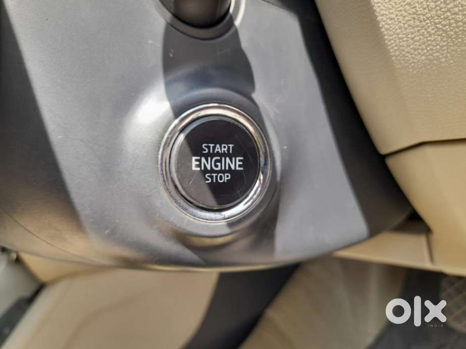 Skoda Octavia 1.8 Tsi Style Plus At, 2016, Petrol