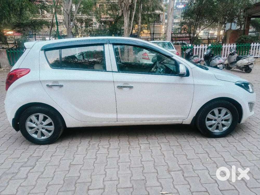 Hyundai I20 1.2 Asta, 2014, Cng & Hybrids