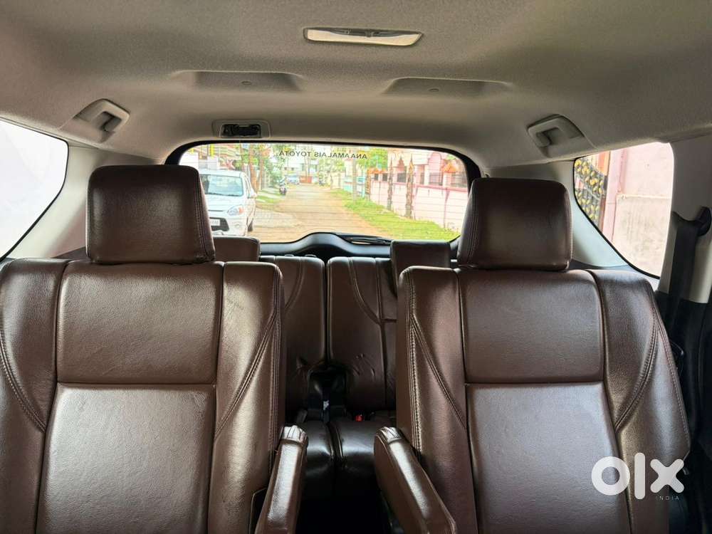 Toyota Innova Crysta 2.4 V 8 Str, 2018, Diesel