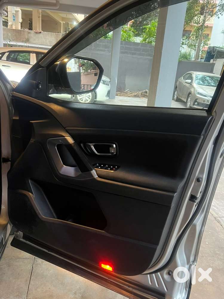 Tata Harrier Diesel 2019