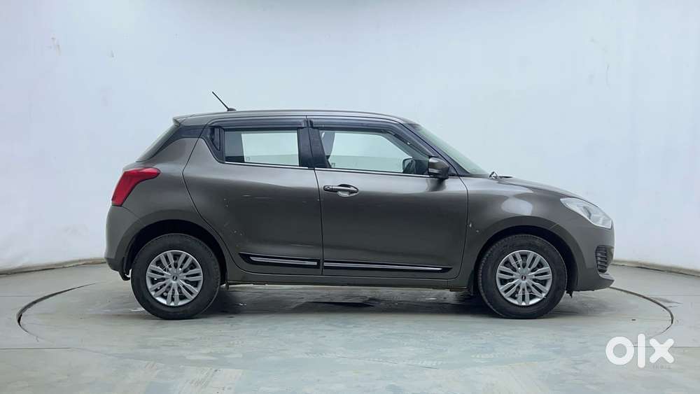 Maruti Suzuki Swift Amt Vvt Vxi, 2019, Petrol