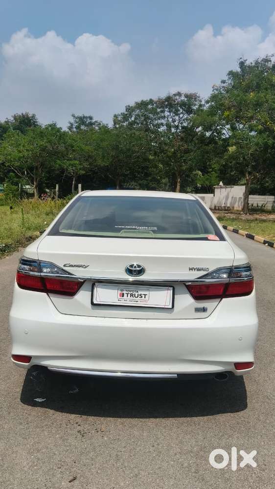 Toyota Camry Hybrid, 2016, Electric