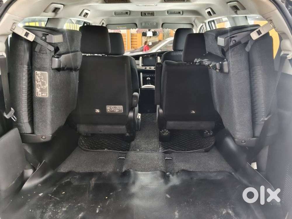 Toyota Innova Crysta 2.4 G Mt, 2022, Diesel