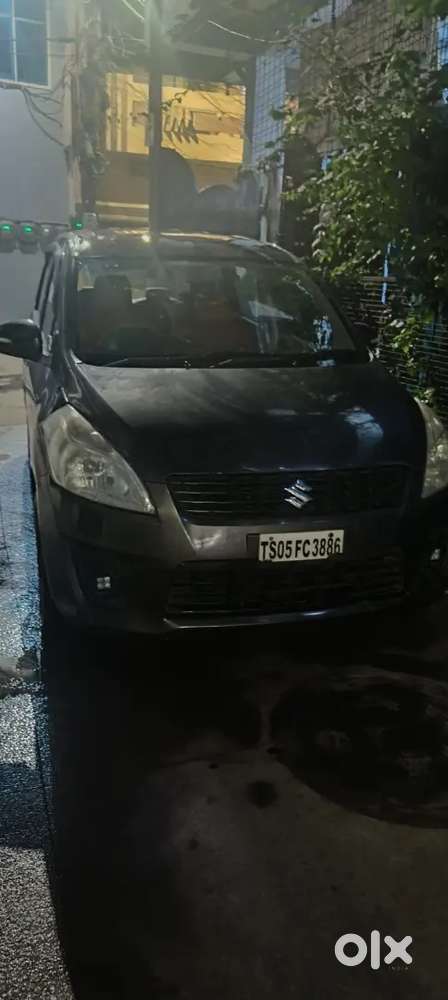Maruti Suzuki Ertiga 2014 Petrol 125000 Km Driven