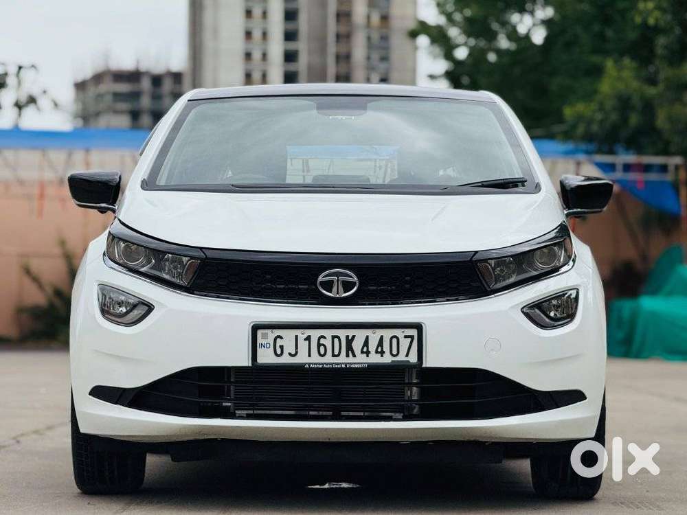 Tata Altroz Xz Plus (o) (s), 2023, Petrol