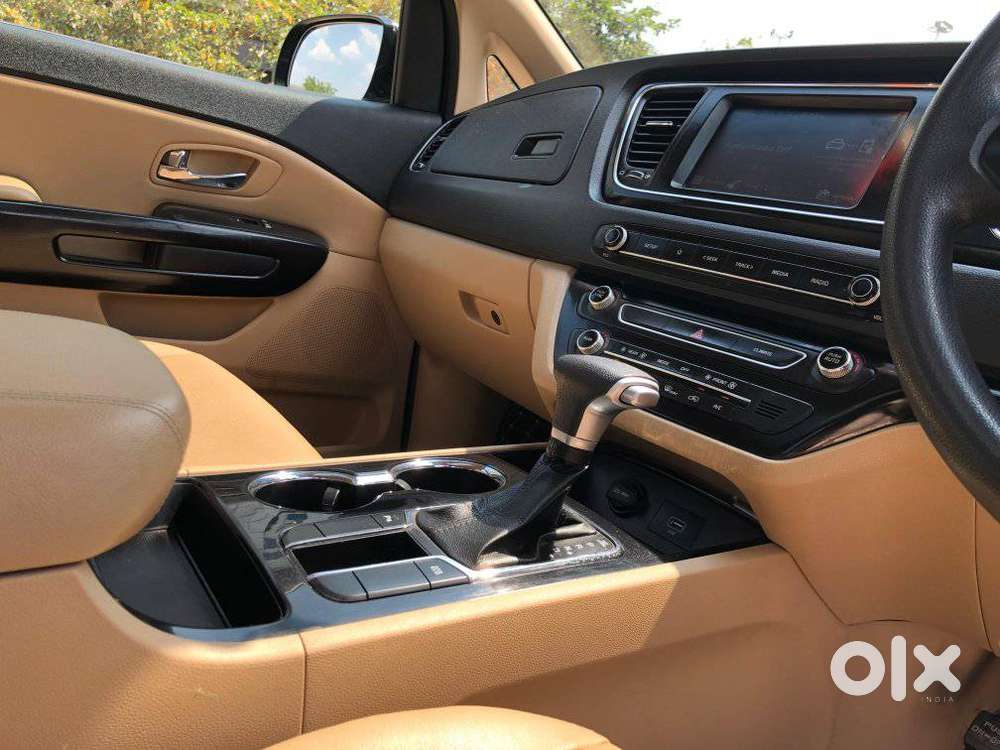 Kia Carnival Prestige, 2022, Diesel