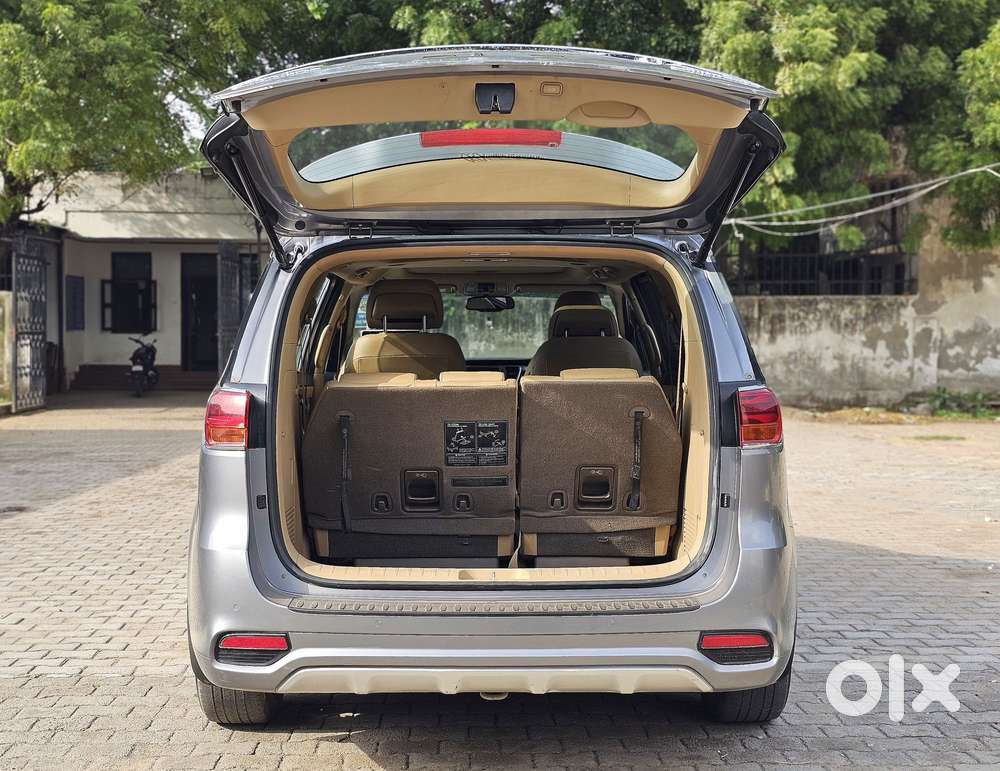 Kia Carnival Limousine, 2022, Diesel