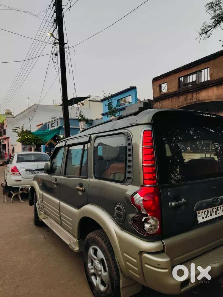 Mahindra Scorpio Classic 2009 Diesel 90000 Km Driven