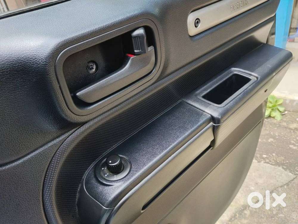 Mahindra Thar Lx D 4wd At, 2021, Petrol