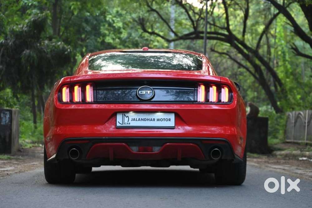 Ford Mustang V8, 2019, Petrol
