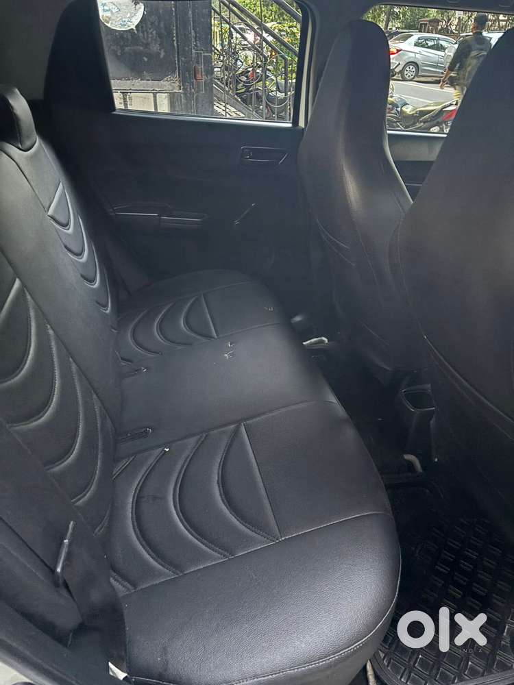 Maruti Suzuki Swift Vvt Lxi, 2021, Petrol