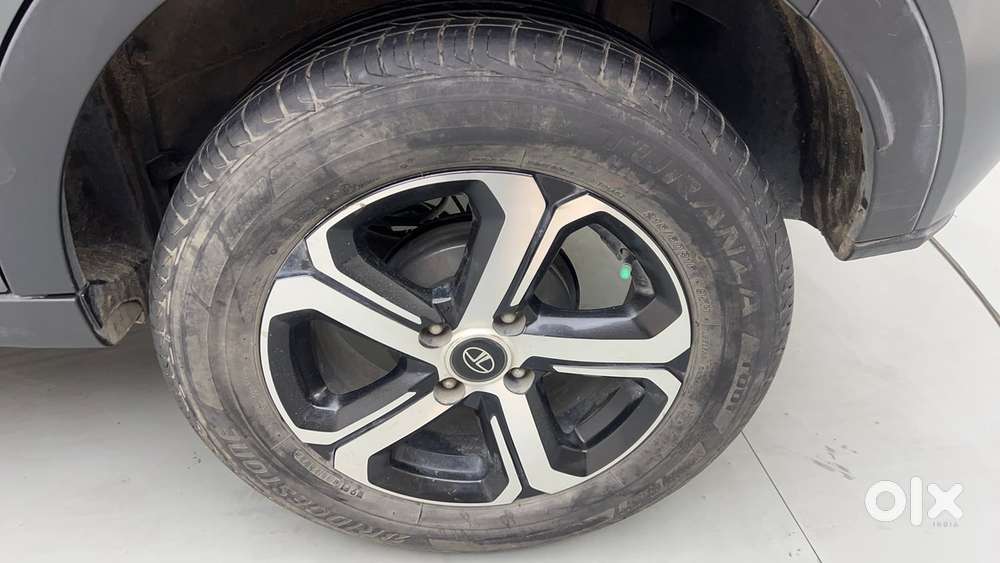 Tata Nexon 1.2 Revotron Xz Plus, 2022, Petrol
