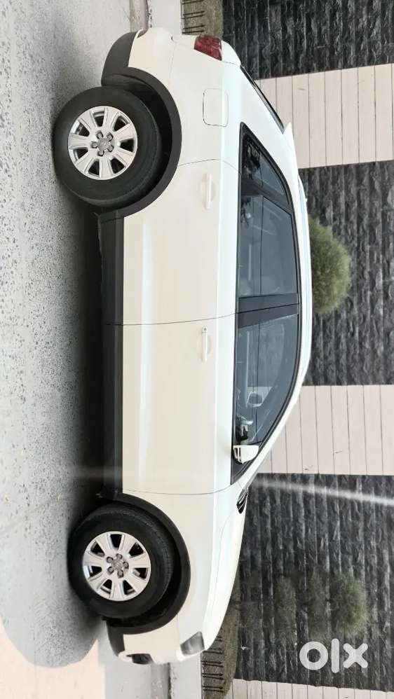 Audi Q3 Diesel Car Xuv Q5 Q7 Q3 X5 X3  A6 A3 A4 Evoque A3 A6 A4 A7 I20