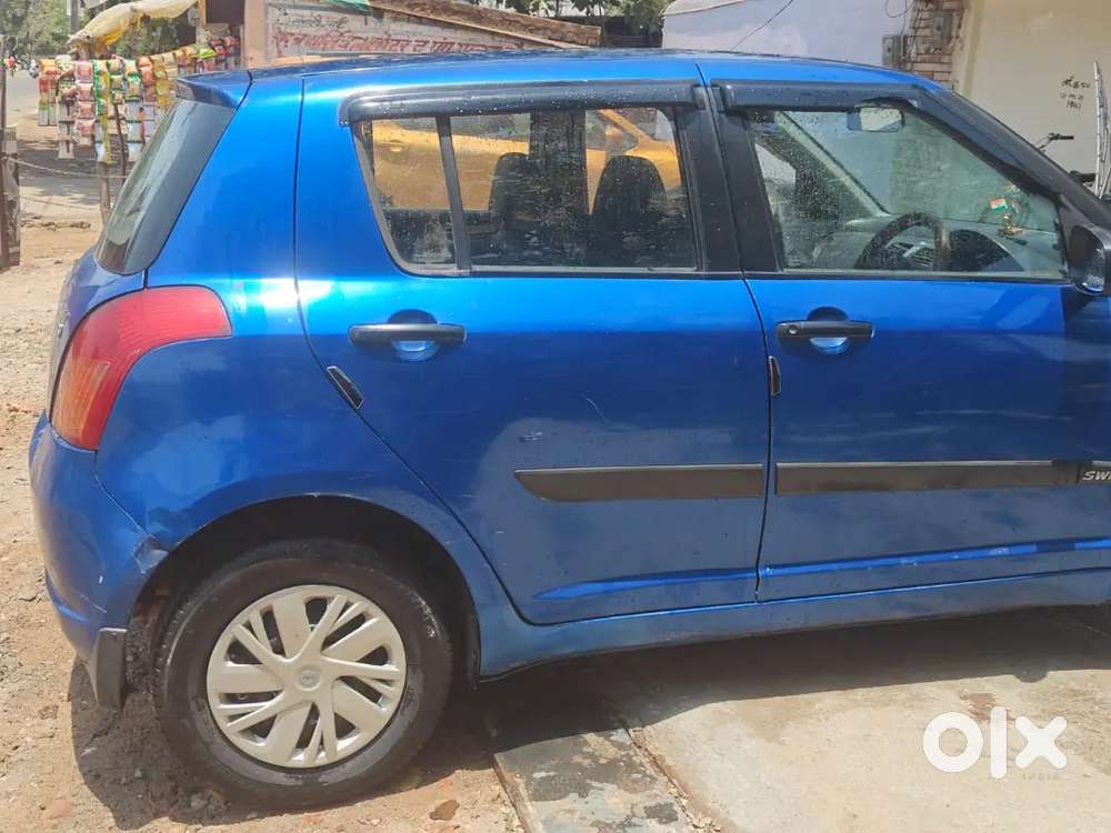 Maruti Suzuki Swift 2007 Petrol 95000 Km Driven