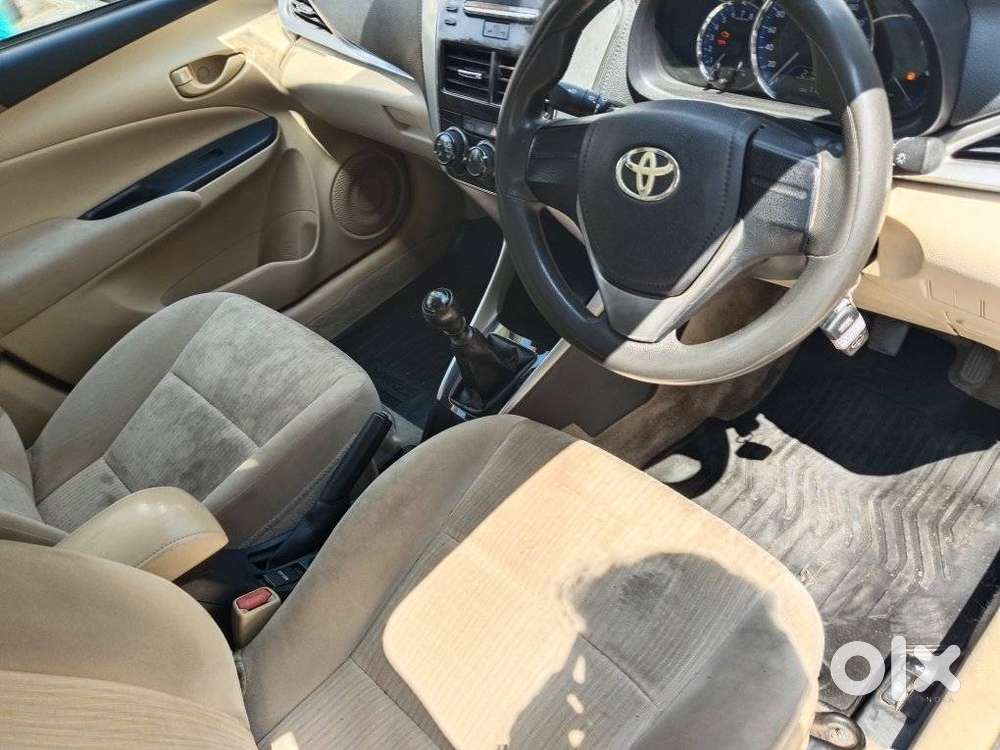 Toyota Yaris Ativ J, 2018, Petrol