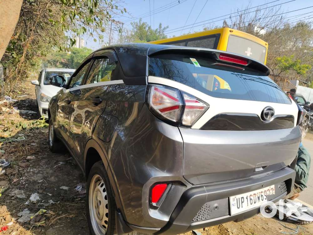 Tata Nexon 1.2 Revotron Xm, 2023, Petrol
