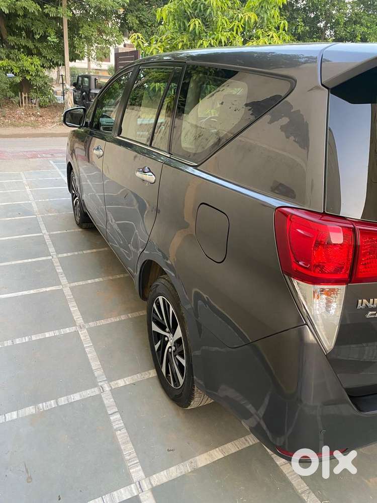 Toyota Innova Crysta Zx 2.4 Diesel 7 Seater, 2021, Diesel