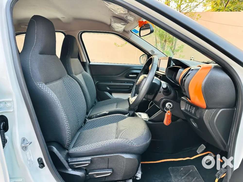 Citroen C3 Feel 1.2 Petrol, 2023, Petrol