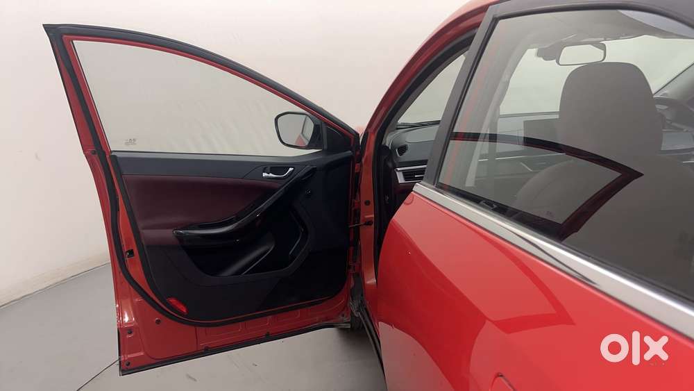 Tata Curvv Accomplished S 1.2 Revotron Petrol 7dca, 2024, Petrol