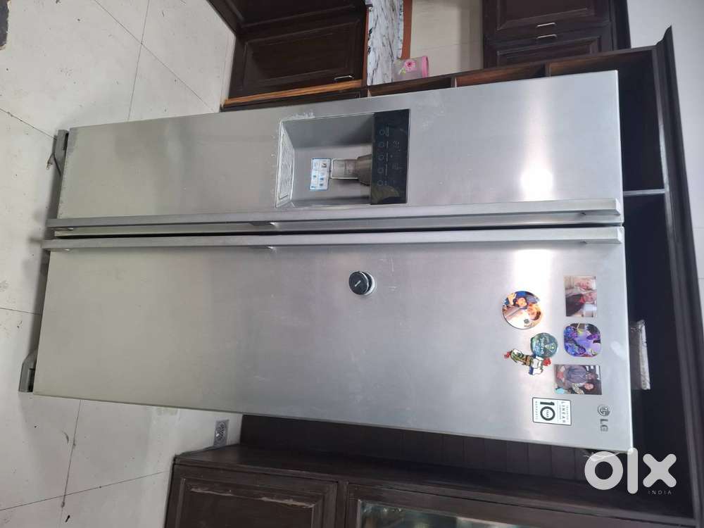 LG double door with dispenser