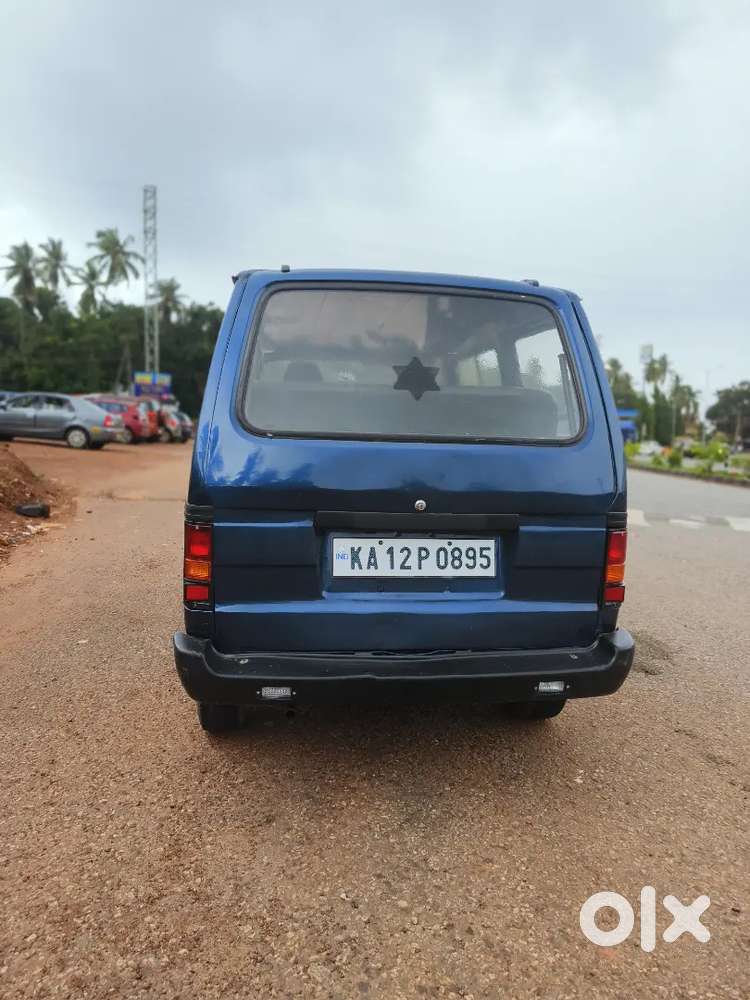 Maruti Suzuki Omni 2011 Petrol 5-seater