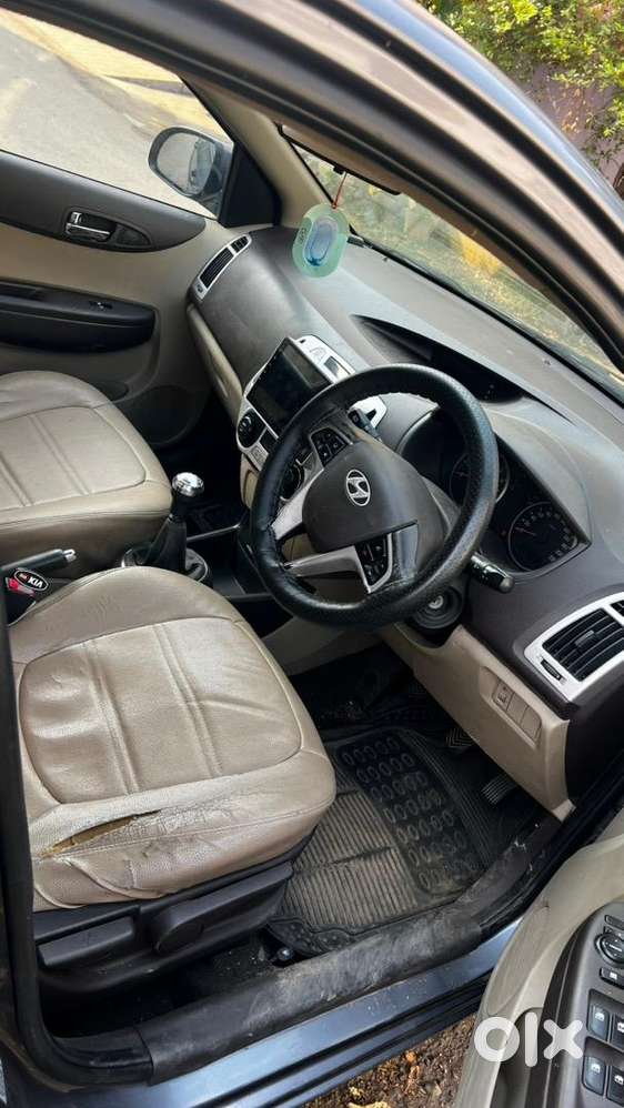Hyundai I20 2012 Petrol 86000 Km Driven